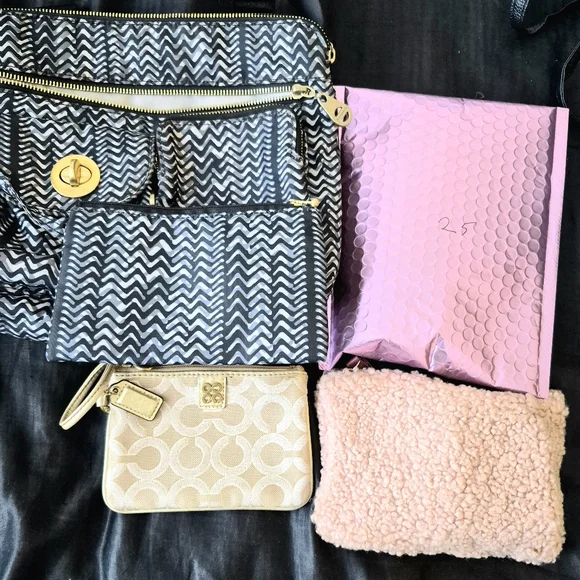 Chic Blue and Gold Bag Trio with Cream Pouch And One Mystery Jewelry Bag - Picture 1 of 5